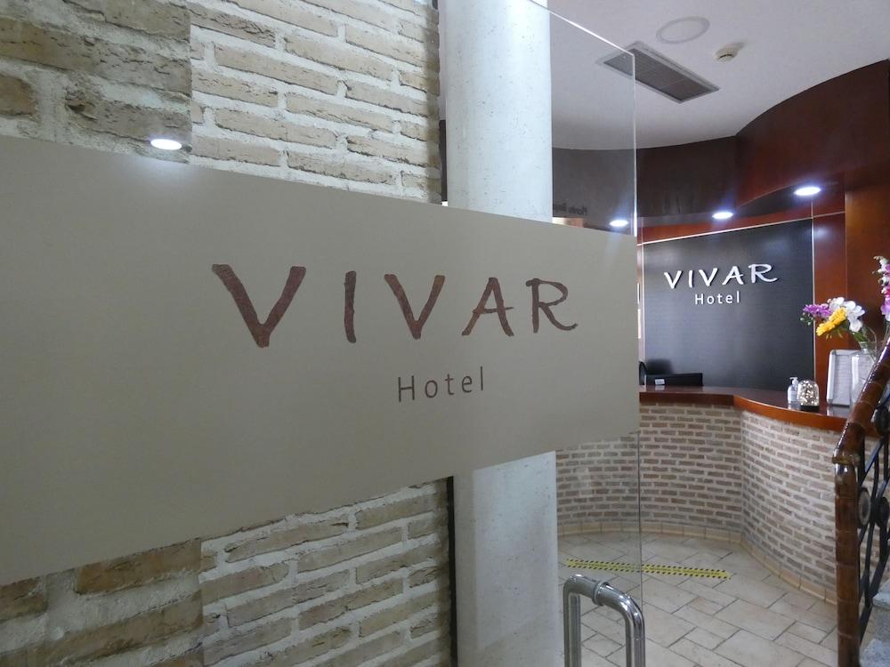 Hotel Vivar Griñón Exterior foto