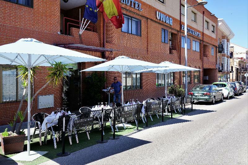 Hotel Vivar Griñón Exterior foto